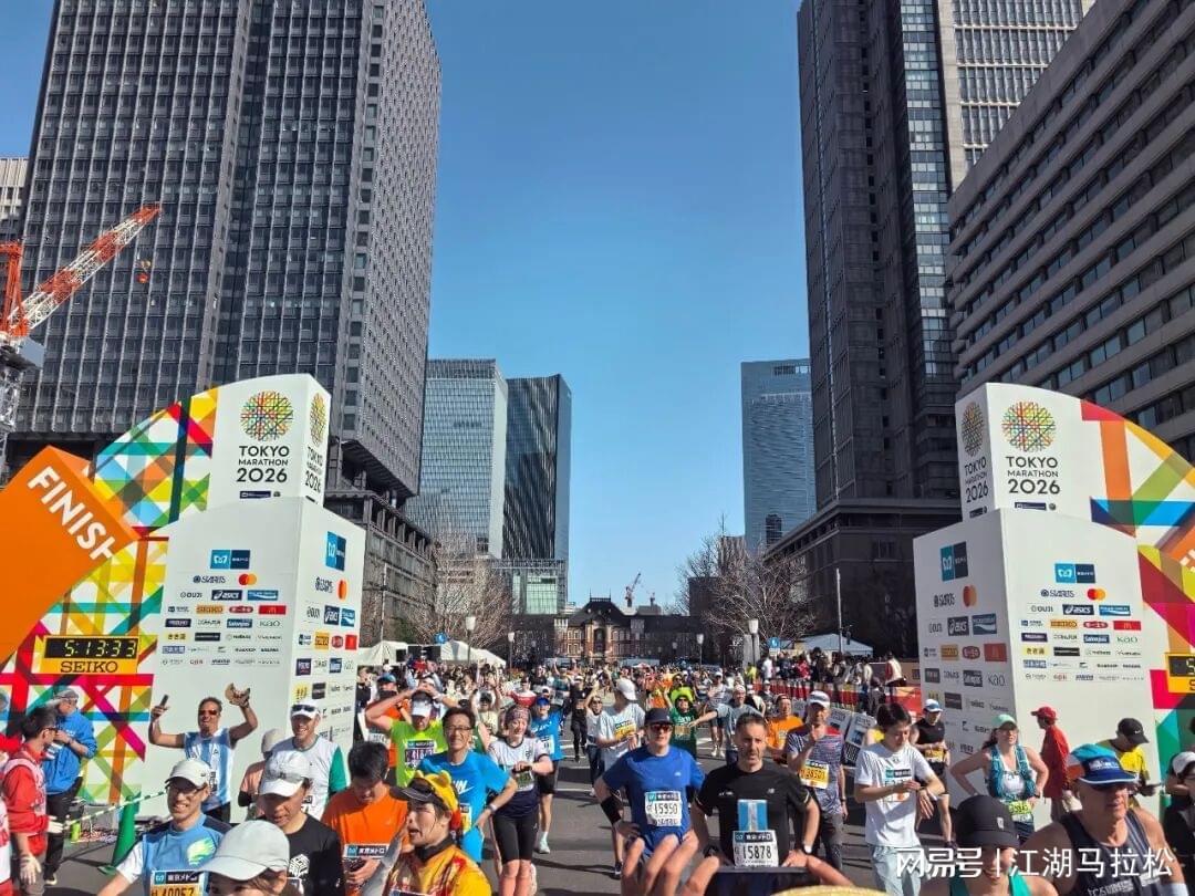 亚博体育平台-就号码布！东京马拉松这大满贯吃相也太难看了吧